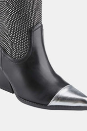 bde4866e-9126-47e2-a417-9c71290a0473-Max