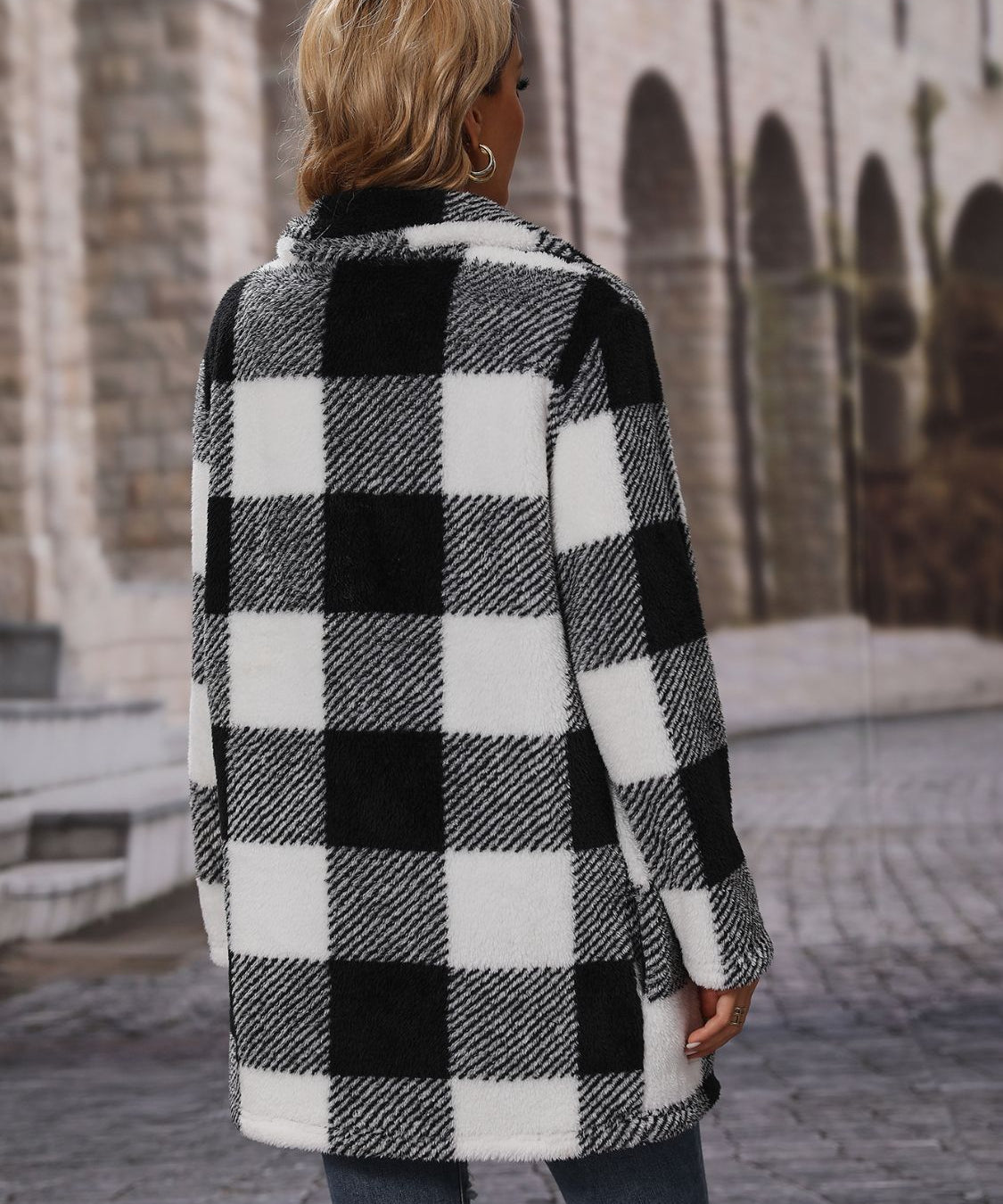 37ed170dc2e14579a78e943d9bcfe416-Max