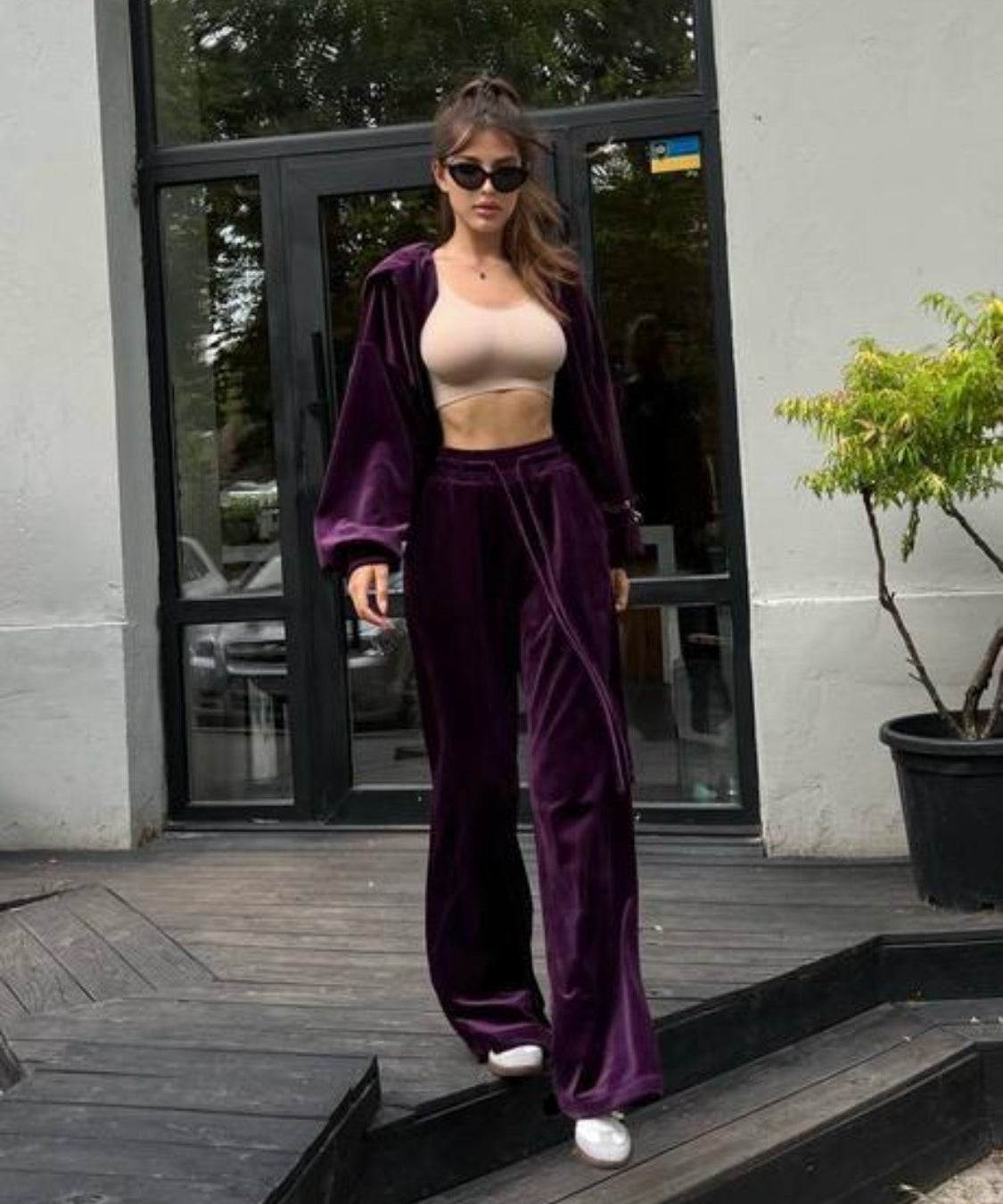 be8c6a2e7bb740b4b625b2a364000a9a-Max