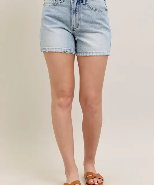 f210a1c1-6005-4d25-98d1-e8990cf0cde1-Max