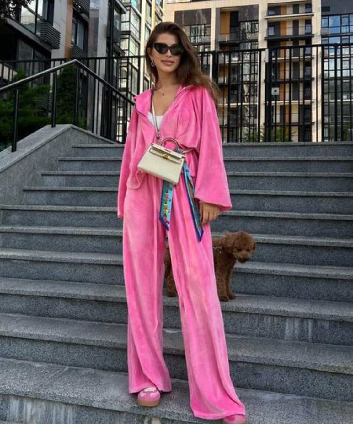 f3f51b520742401984a2826ec201f741-Max