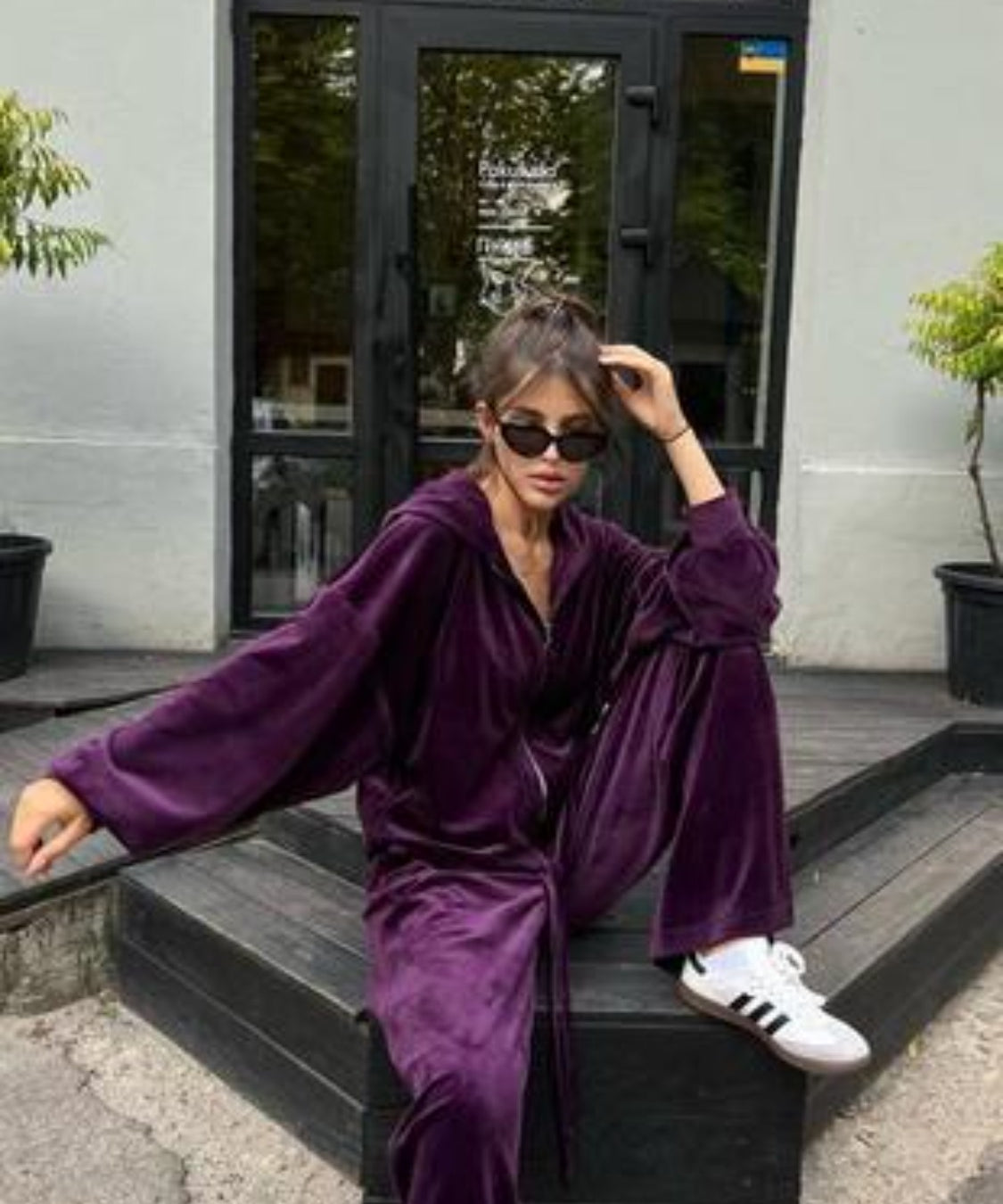 f5a2aedf5ee9429f8e05f619c3d3b99a-Max